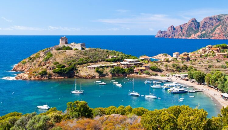 Corse : des billets d'avion jusqu'à 30% moins chers, mais pas pour tout le monde