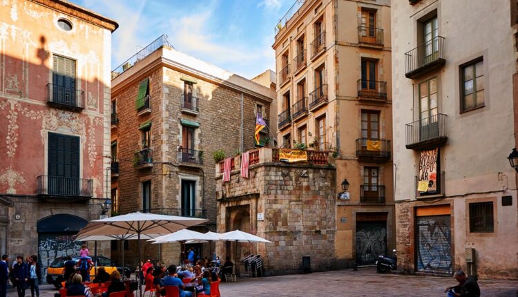 D'ici à 2029, Barcelone veut supprimer toutes les locations saisonnières type Airbnb