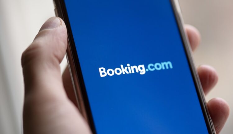 Booking Holdings : les réservations de billets d’avion augmentent de 40%