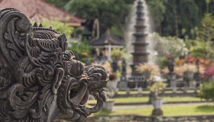 Surtourisme : à Bali, les habitants demandent une pause dans les projets touristiques